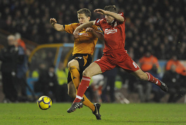 救球队于危 救球队于危