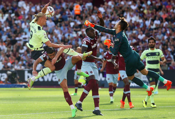 在辅以相关 在辅以相关