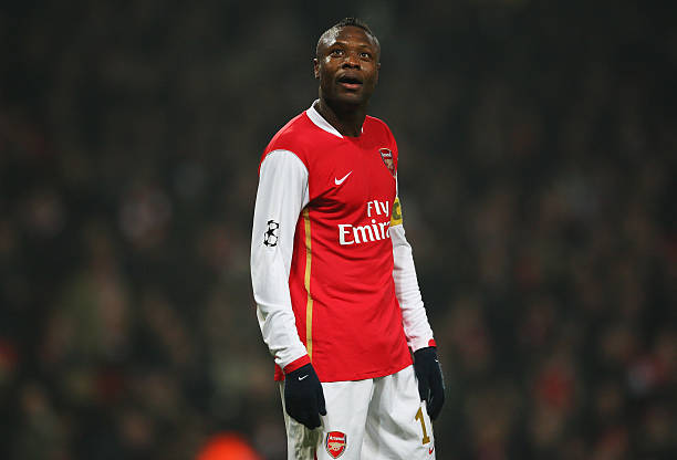 争夺更多荣 争夺更多荣