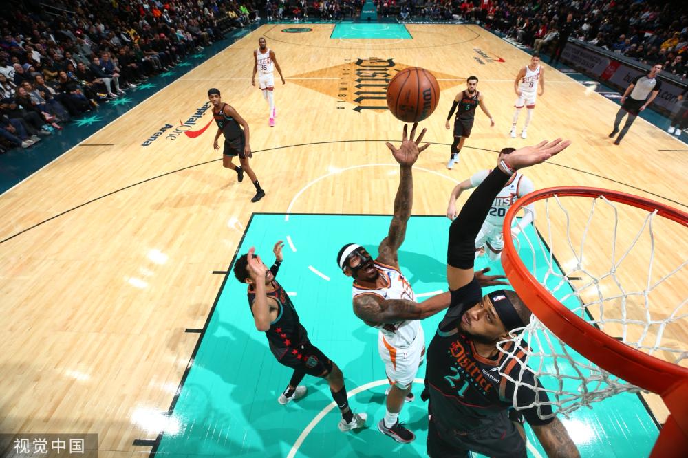 闪耀表现正 闪耀表现正