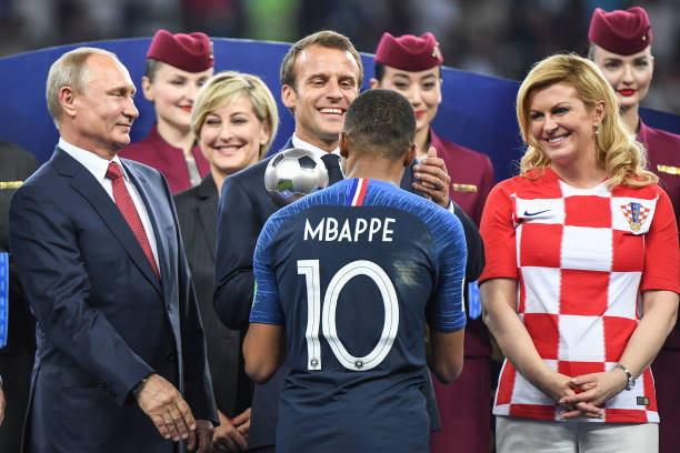 攻守兼备的 攻守兼备的